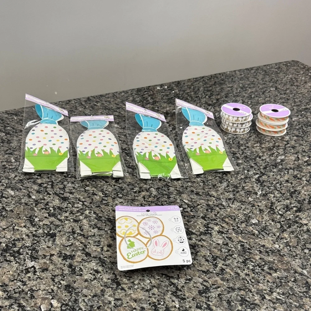 Easter Bunny Treat Bags Easter egg cookie cutter and Easter Ribbon Set NEW